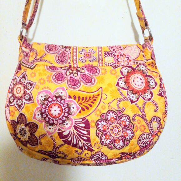 Vera Bradley Saddle Up Crossbody Bag-Bali Gold-Retired Pattern-Magnetic Closure - Picture 5 of 11